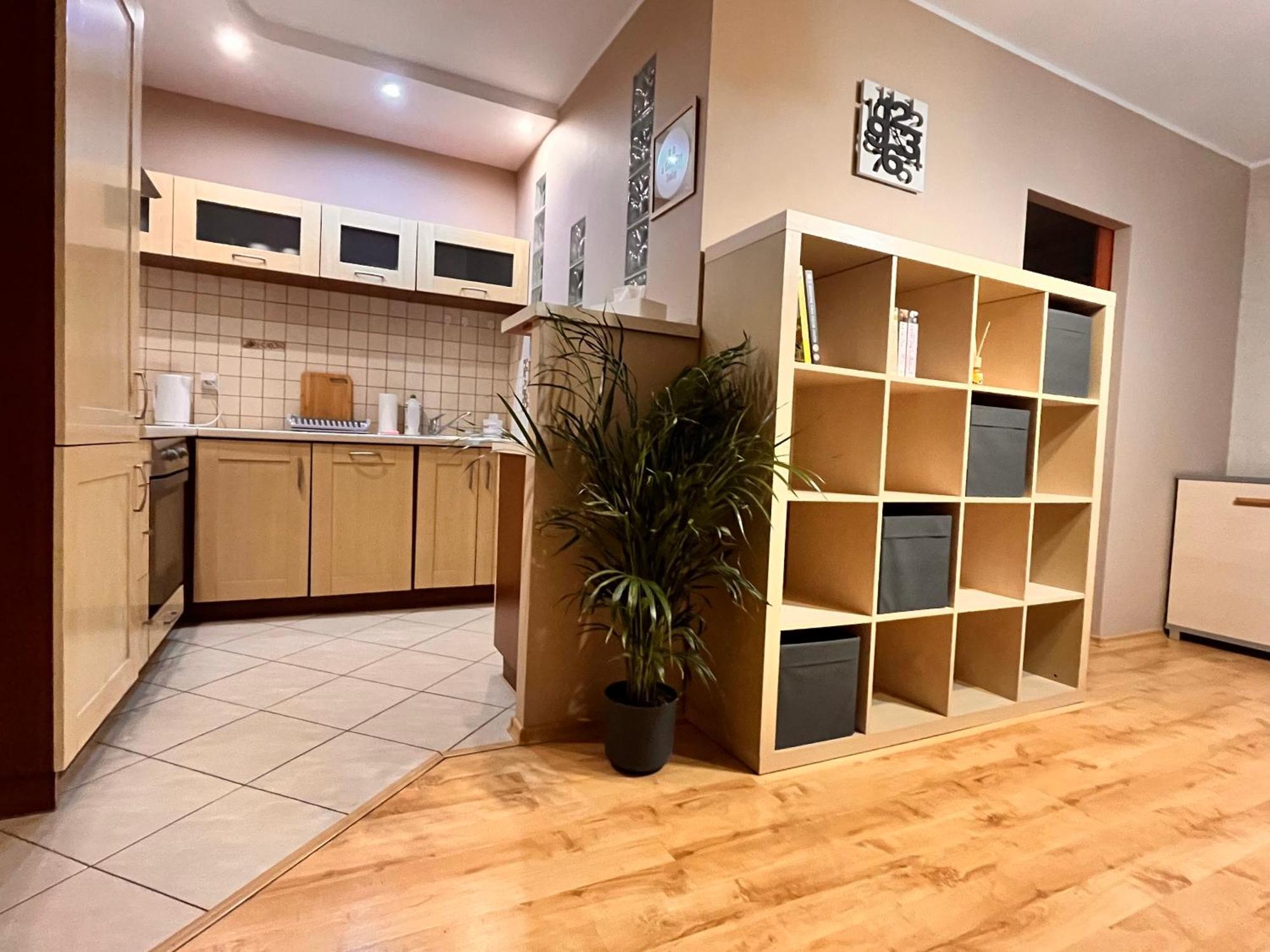 Apartament Roentgena 16 Przy Centrum Onkologii I Klinice Novum Varsovia Exterior foto